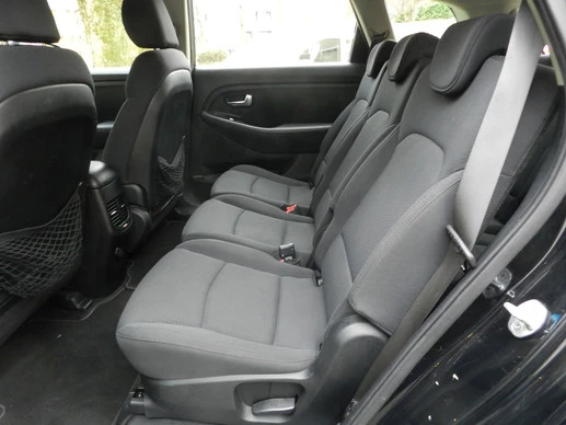 Kia Carens - Afbeelding 16 van 30