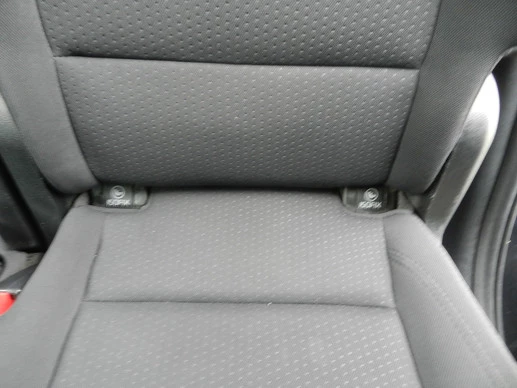 Kia Carens - Afbeelding 17 van 30