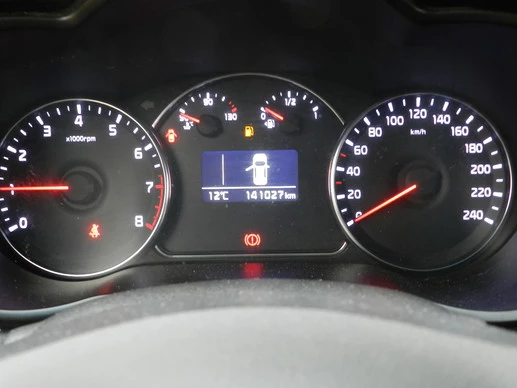 Kia Carens - Afbeelding 19 van 30