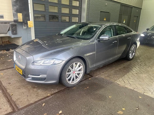 Jaguar XJ - Afbeelding 4 van 5