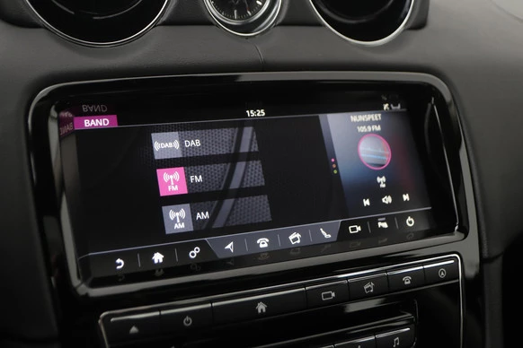 Jaguar XJ - Afbeelding 21 van 30