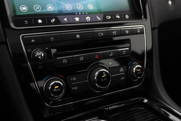 Jaguar XJ - Afbeelding 24 van 30