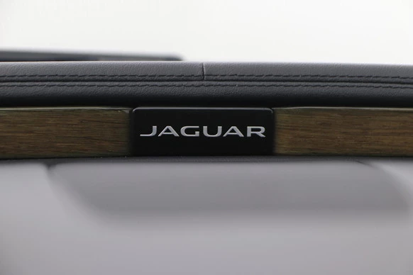 Jaguar XJ - Afbeelding 28 van 30