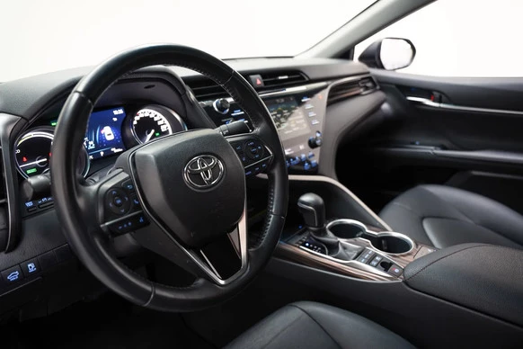 Toyota Camry - Afbeelding 16 van 30