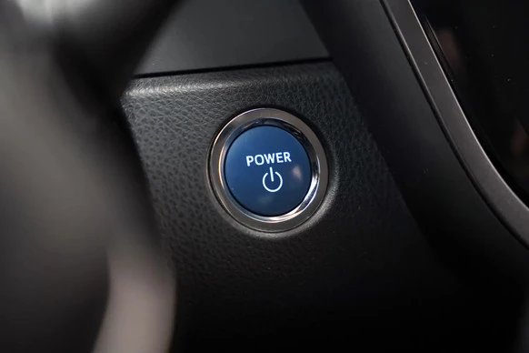 Toyota Camry - Afbeelding 20 van 30