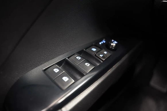 Toyota Camry - Afbeelding 27 van 30