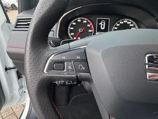 SEAT Arona - Afbeelding 9 van 30