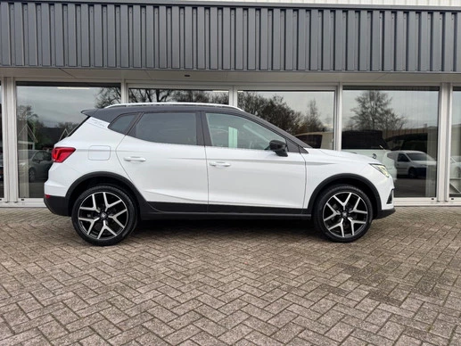 SEAT Arona - Afbeelding 23 van 30