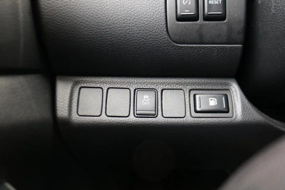 Nissan Navara - Afbeelding 22 van 30