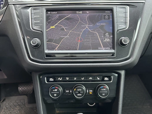 Volkswagen Tiguan - Afbeelding 10 van 30