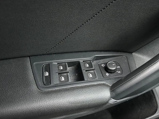 Volkswagen Tiguan - Afbeelding 12 van 30