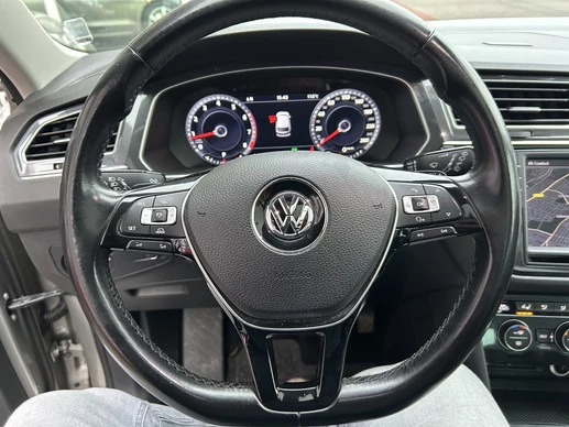 Volkswagen Tiguan - Afbeelding 16 van 30