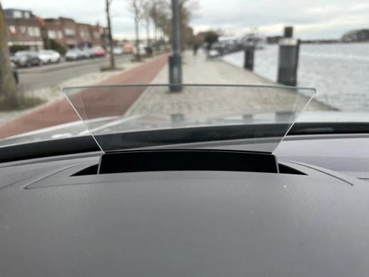 Volkswagen Tiguan - Afbeelding 18 van 30