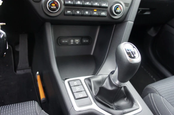 Kia Sportage - Afbeelding 13 van 30