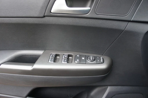 Kia Sportage - Afbeelding 15 van 30