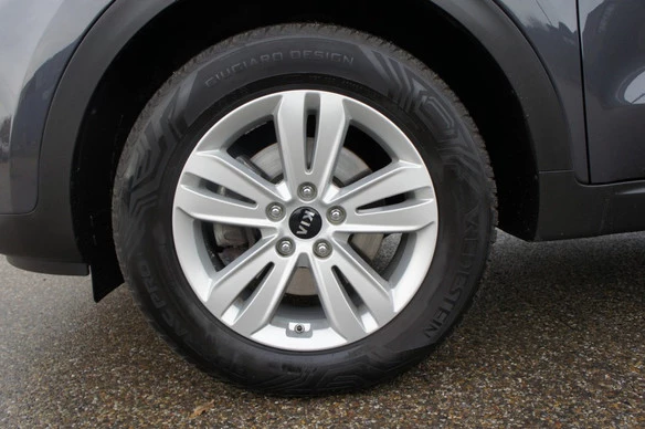 Kia Sportage - Afbeelding 25 van 30