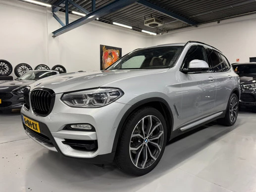 BMW X3 - Afbeelding 1 van 8