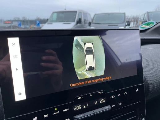 Subaru Solterra - Afbeelding 28 van 30