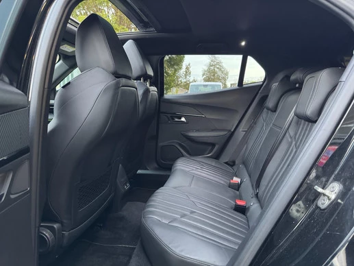 Peugeot e-2008 - Afbeelding 12 van 30