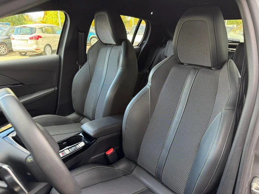 Peugeot 208 - Afbeelding 14 van 30