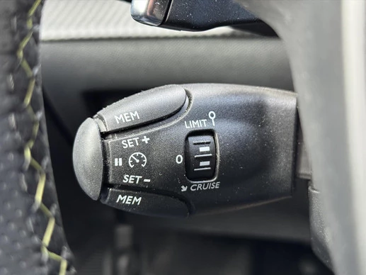 Peugeot 208 - Afbeelding 21 van 30