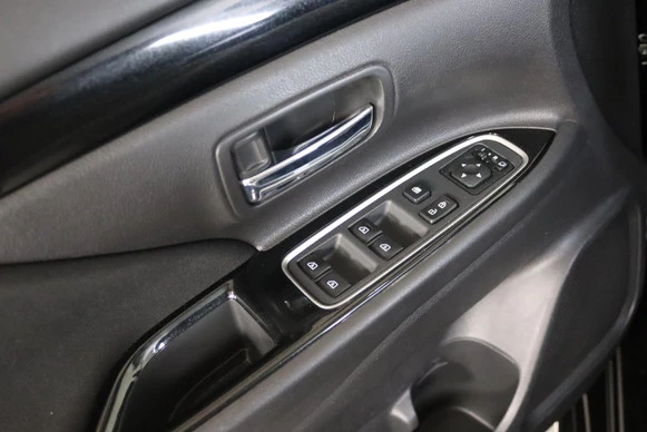 Mitsubishi Outlander - Afbeelding 25 van 30