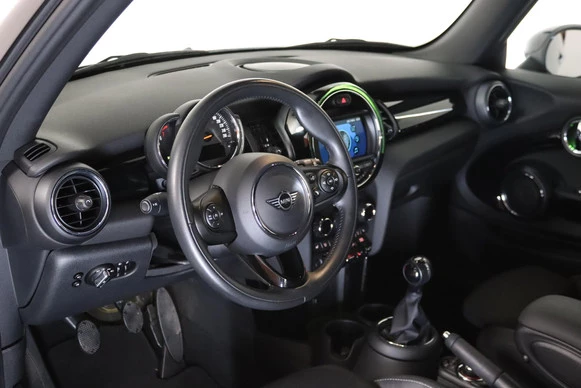 MINI Cooper - Afbeelding 26 van 30