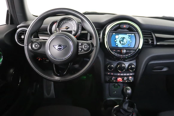 MINI Cooper - Afbeelding 27 van 30