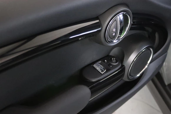 MINI Cooper - Afbeelding 28 van 30