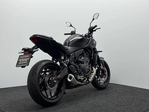 Yamaha MT 07 - Afbeelding 15 van 16