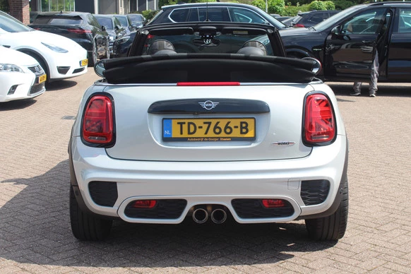 MINI Cooper Cabrio - Afbeelding 14 van 30