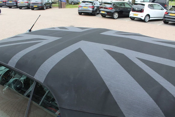 MINI Cooper Cabrio - Afbeelding 29 van 30