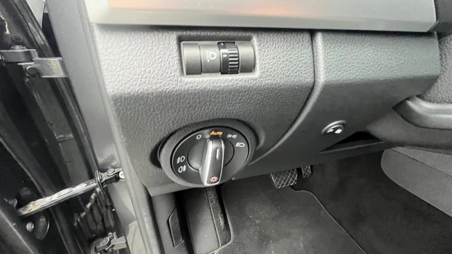 Volkswagen Amarok - Afbeelding 11 van 24