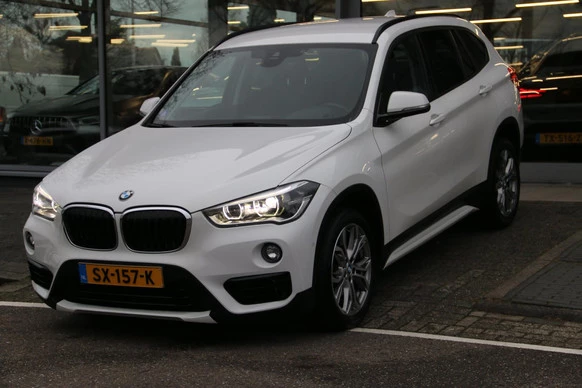 BMW X1 - Afbeelding 1 van 28