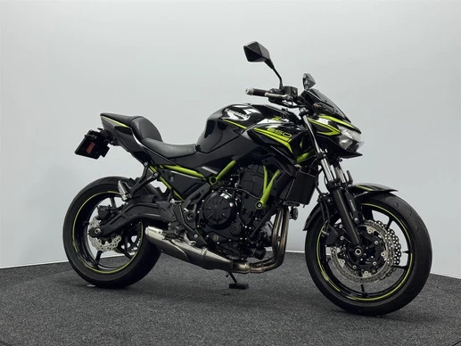 Kawasaki Z650 - Afbeelding 2 van 17