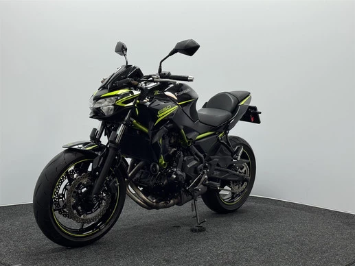 Kawasaki Z650 - Afbeelding 7 van 17