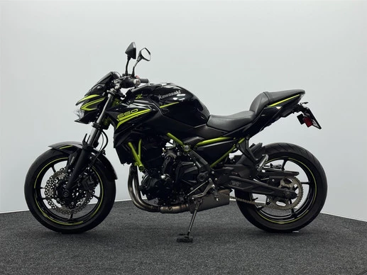 Kawasaki Z650 - Afbeelding 9 van 17