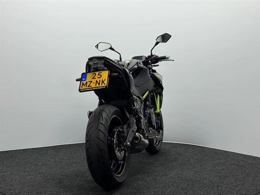 Kawasaki Z650 - Afbeelding 14 van 17