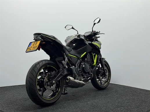 Kawasaki Z650 - Afbeelding 15 van 17