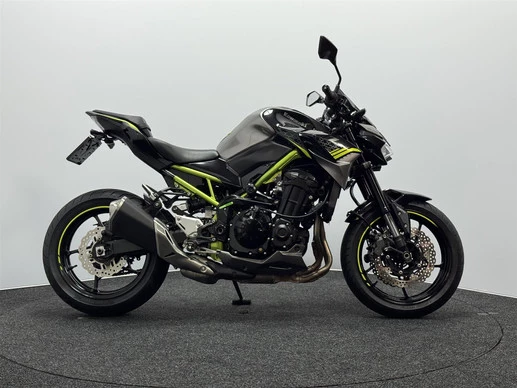 Kawasaki Z900 - Afbeelding 1 van 16