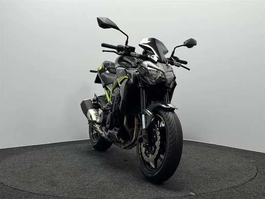 Kawasaki Z900 - Afbeelding 4 van 16