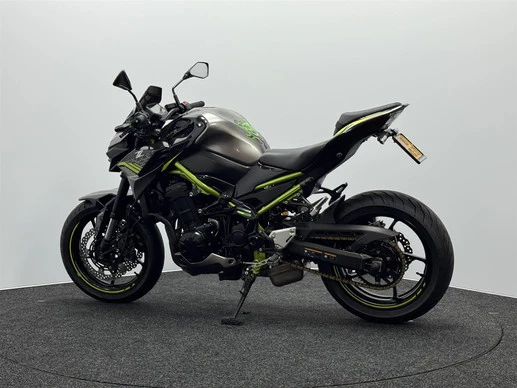 Kawasaki Z900 - Afbeelding 10 van 16