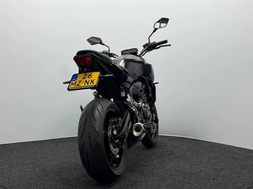 Yamaha MT 07 - Afbeelding 14 van 17