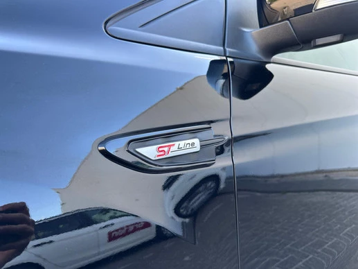 Ford Kuga - Afbeelding 17 van 30