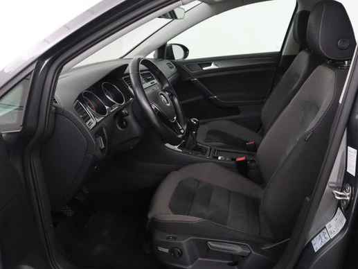 Volkswagen Golf - Afbeelding 4 van 30