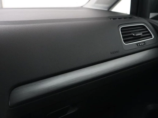 Volkswagen Golf - Afbeelding 23 van 30