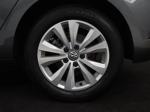 Volkswagen Golf - Afbeelding 29 van 30