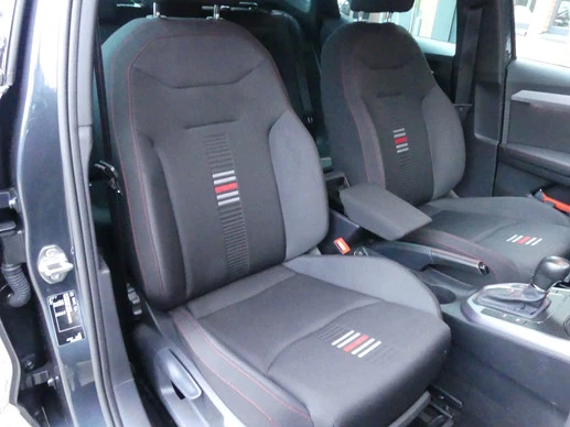 SEAT Arona - Afbeelding 8 van 24