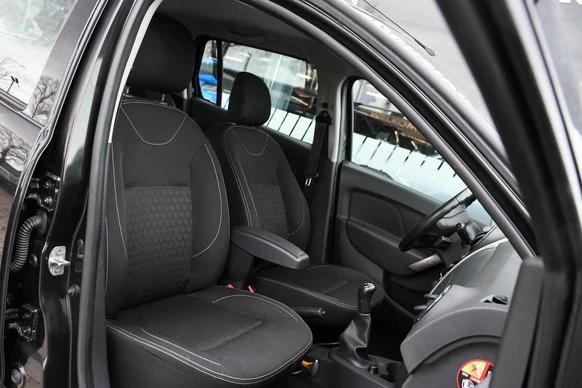 Dacia Logan - Afbeelding 12 van 26