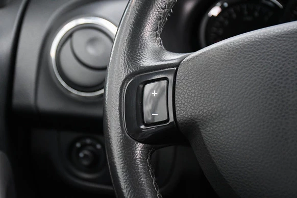 Dacia Logan - Afbeelding 14 van 26